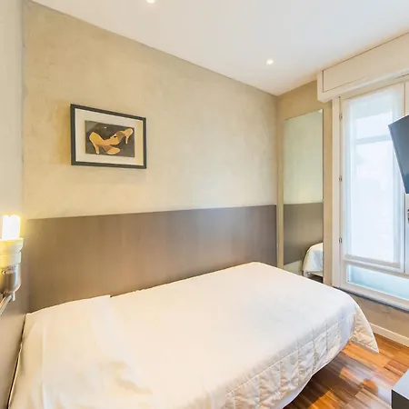 Century 3* Parma