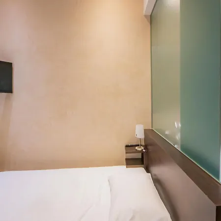Century Hotel 3*