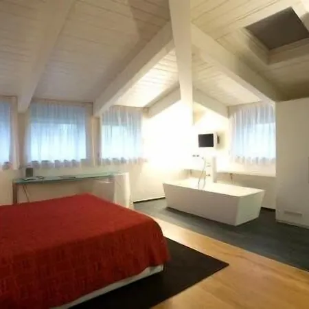 Hotel Century
