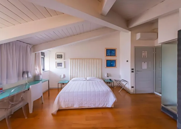 Century 3* Парма